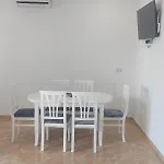Piazza * Velipoje