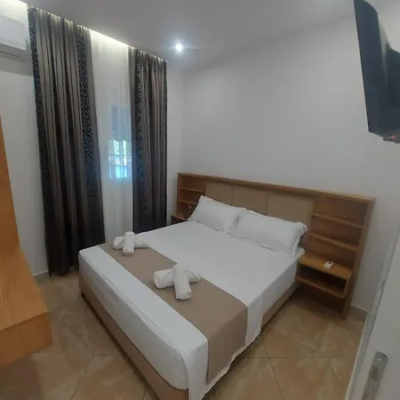 Piazza Appartement Velipojë
